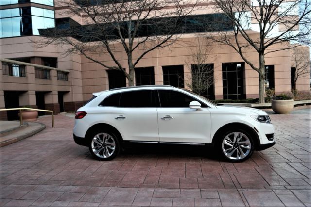 2016-lincoln-mkx-reserve-ecoboost-27-low